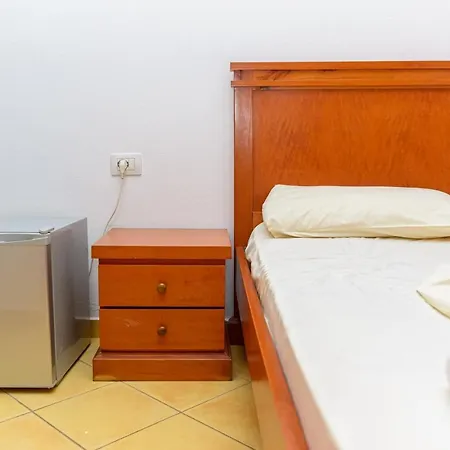 Argeli Hotell Bashkia e Orikumit