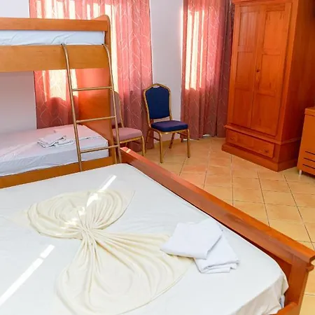 Argeli Hotell 3*