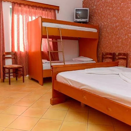 Hotel Argeli 3*